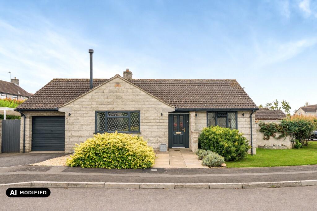 2 Bedroom Bungalow in TA10 9HN