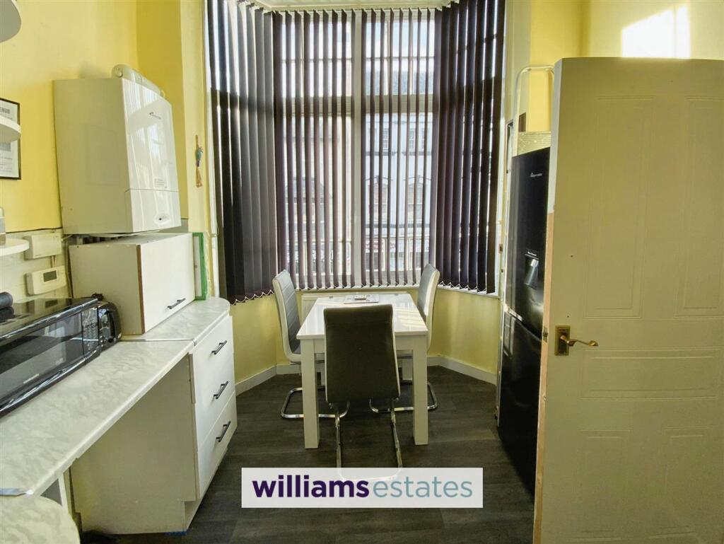 Kinmel Street, Kinmel Court, LL18 photo 4