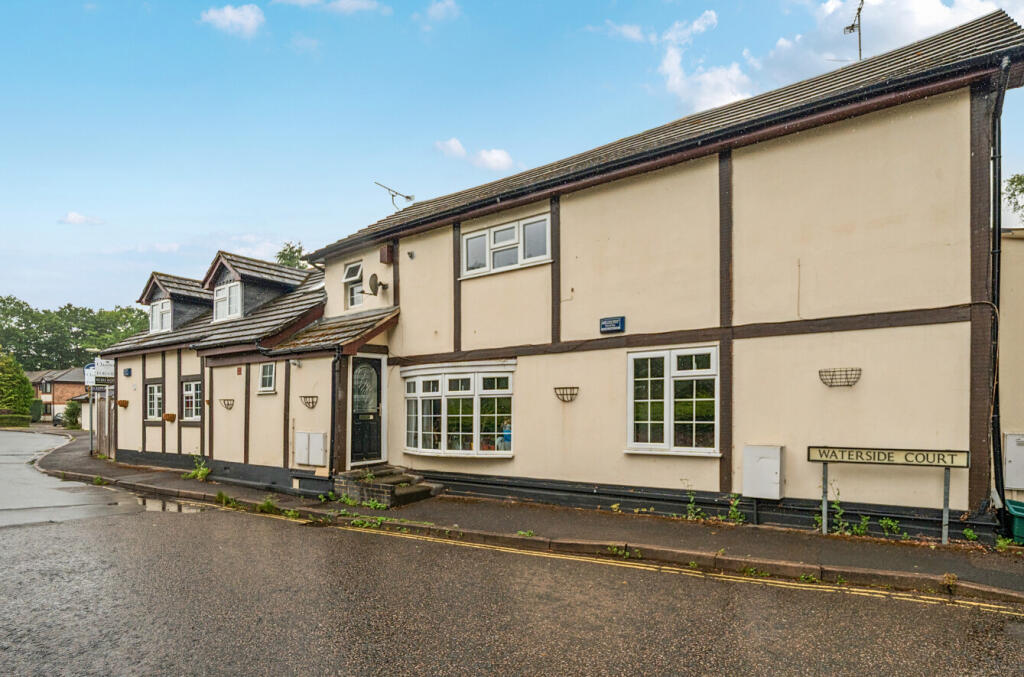 Main image of property: Old Cove Road, Fleet, Hampshire, GU51