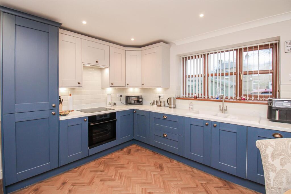 Tenterfield Road, Ossett photo 3