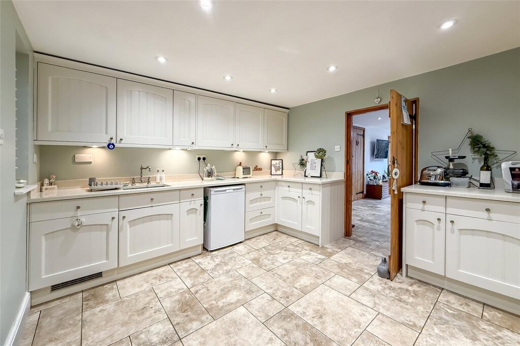 Additional image 4 of Bower Heath Lane, Bower Heath, Harpenden, Hertfordshire, AL5
