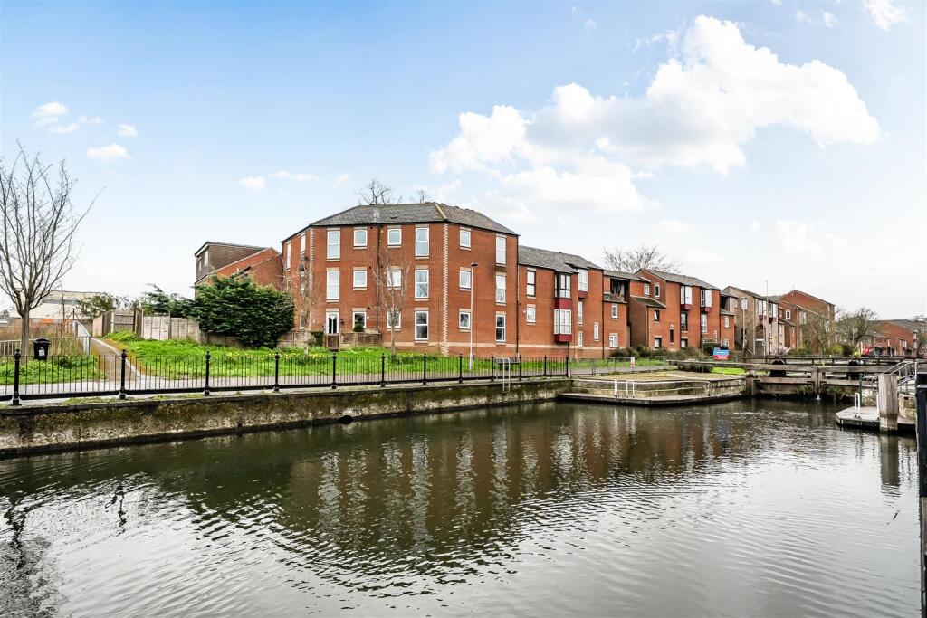 Main image of property: Lock Place, Reading, Berkshire