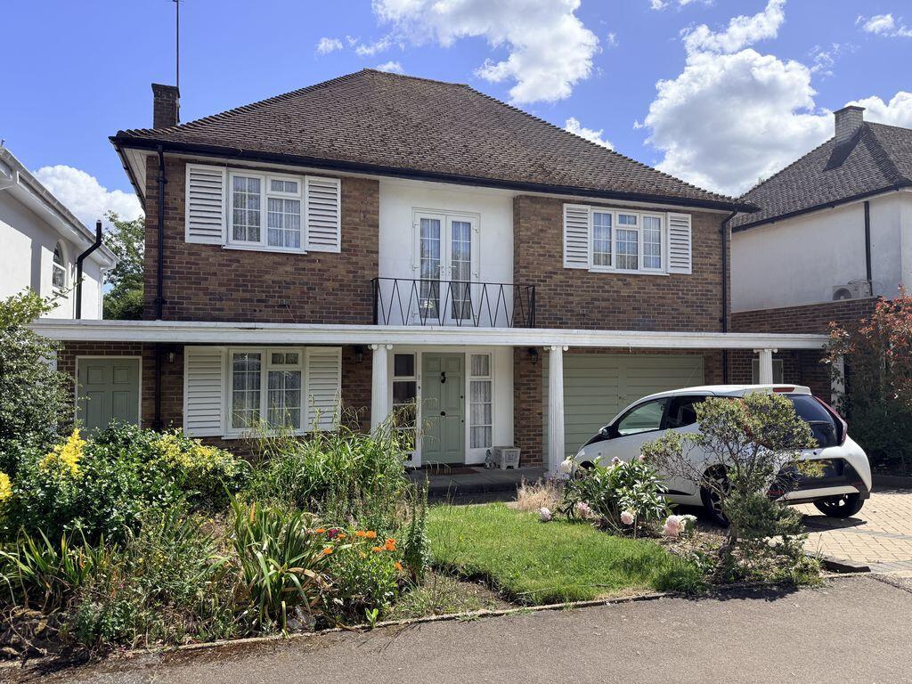 Main image of property: Courtleigh Avenue, Hadley Wood, Barnet, EN4