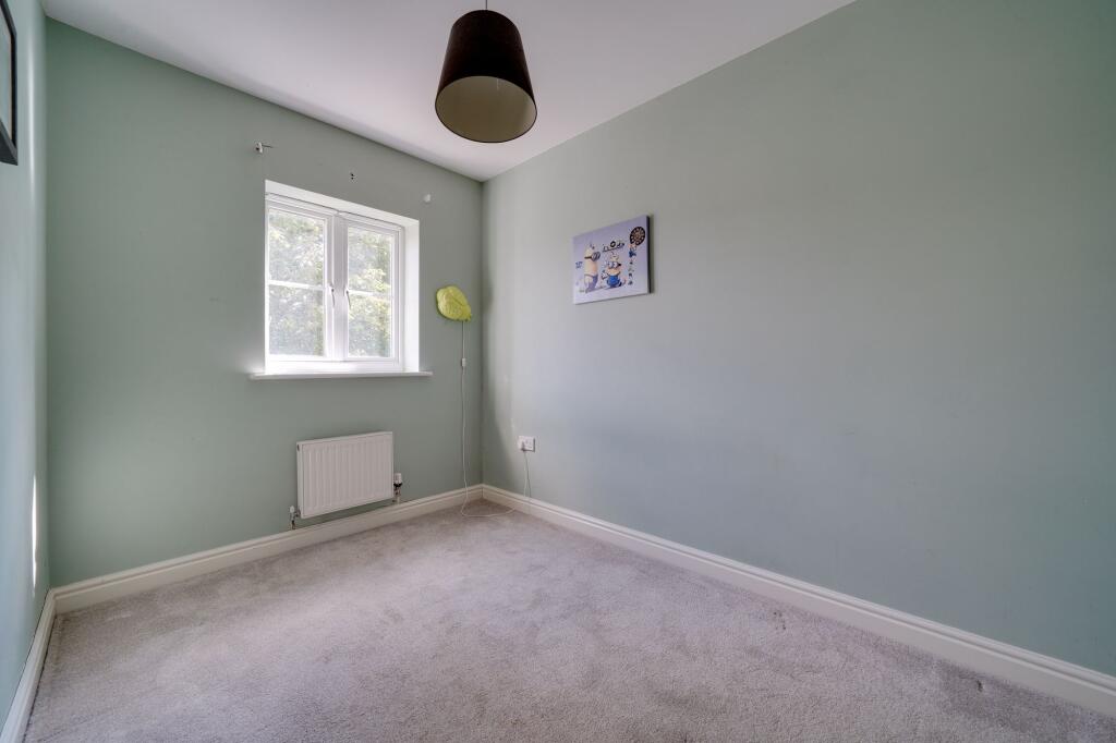 House in Stevenage - More