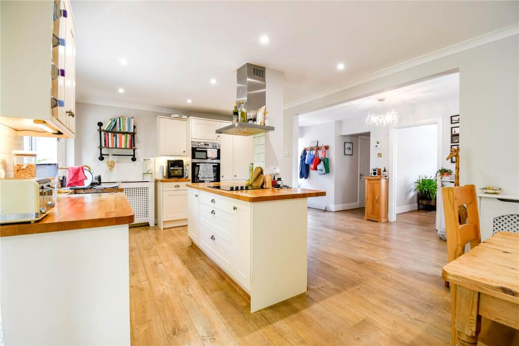 House in Marlborough, Froxfield - View 3