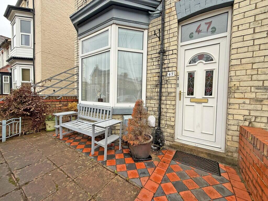 House in York - View 2