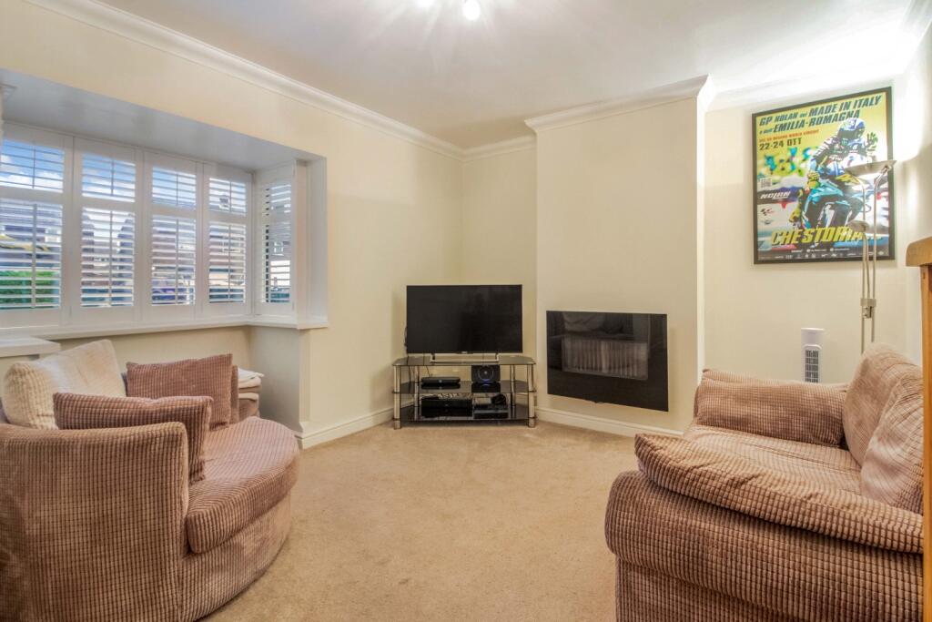 6 Bramble Close, Long Eaton, Nottingham photo 3