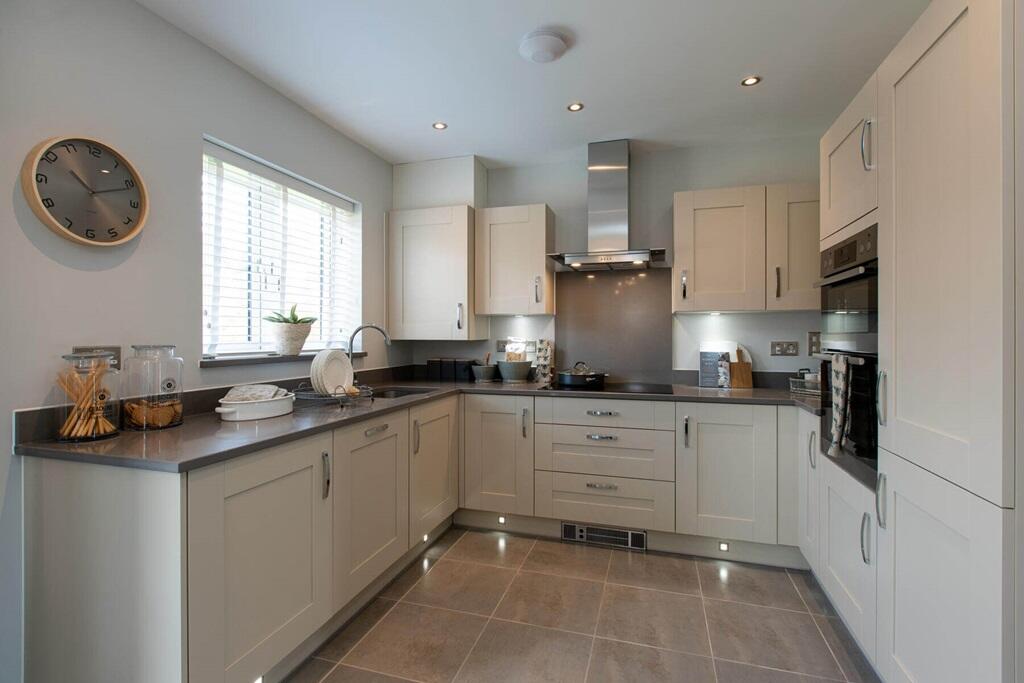 House in Northampton, Overstone - View 3