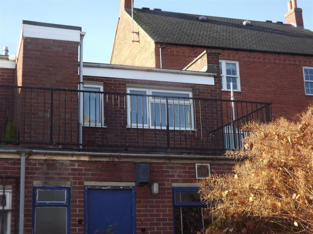 Main image of property: High Street, Uttoxeter,  ST14 7JD