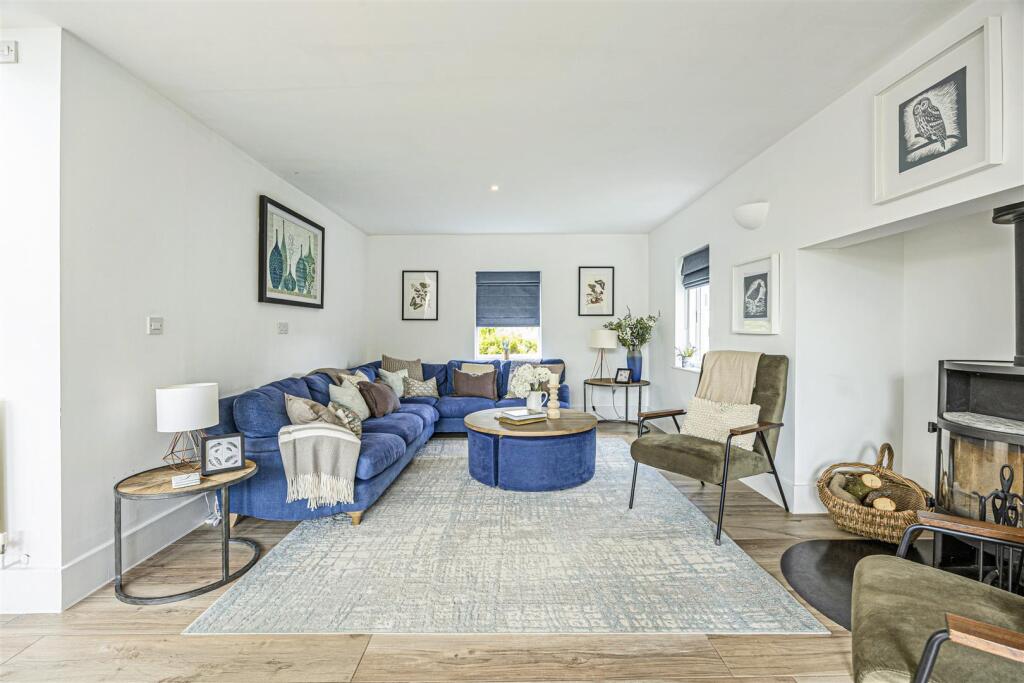 Lower Mill Estate, Somerford Keynes, Cirencester photo 4