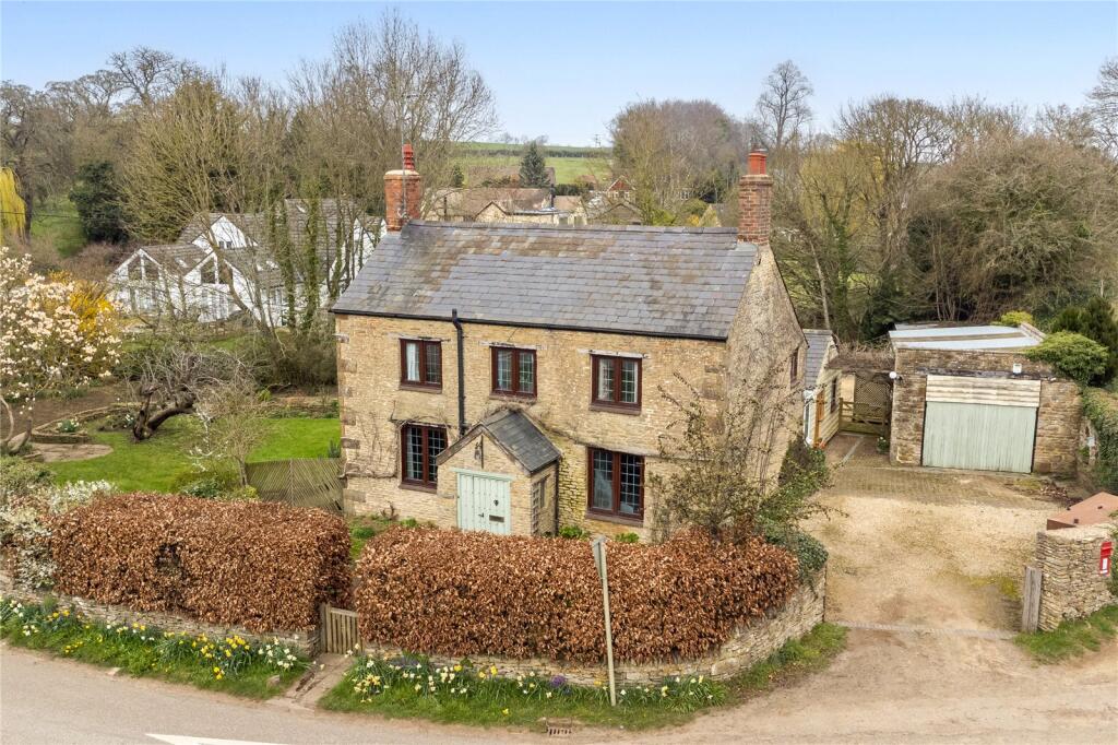 Main image of property: Lower Tadmarton, Banbury, Oxfordshire