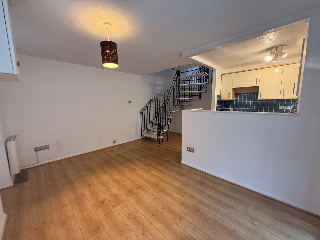 House in Romsey, Tadburn - View 4