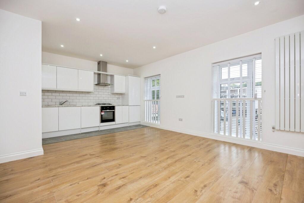 Apartment in Guildford - View 5