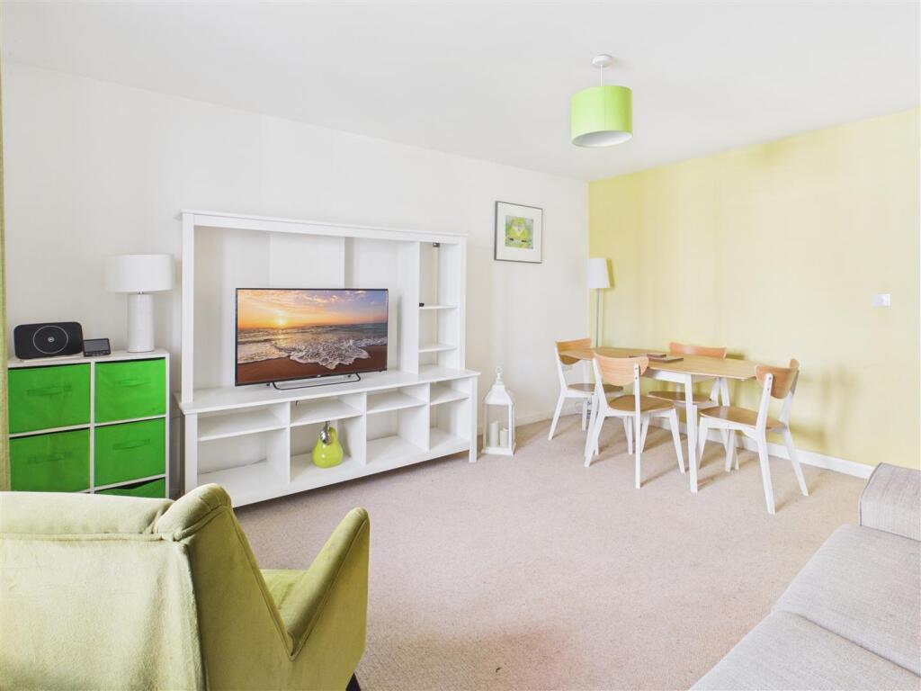 Apartment in Coventry - View 4