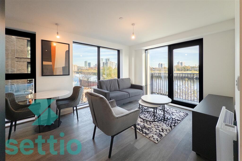 Main image of property: Berkeley Square,M5