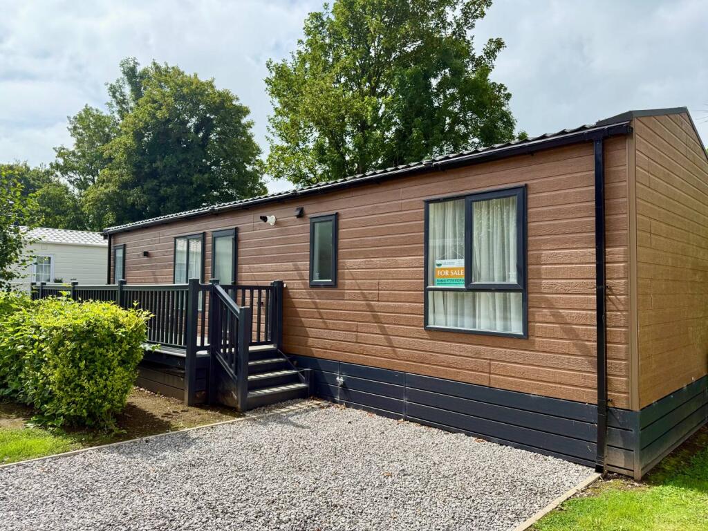 Dog lane, Tarporley, CW6 0RP photo 2