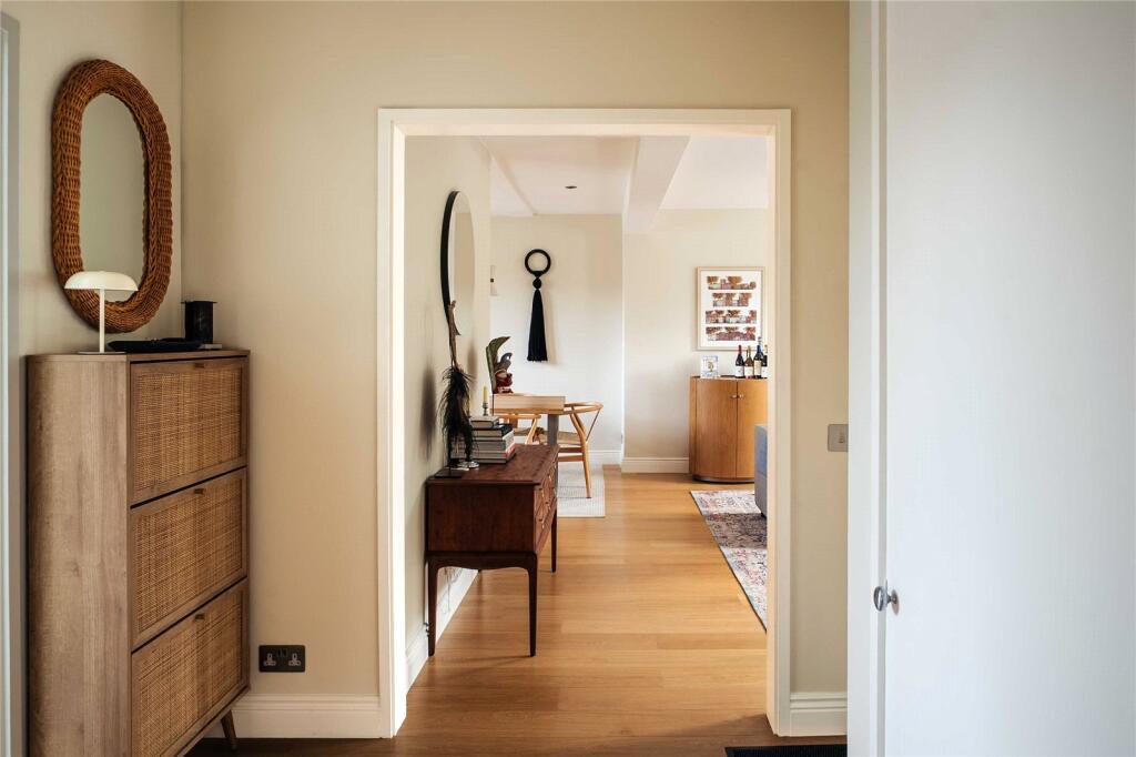 Main image of property: Kensington Square, Kensington, London, W8