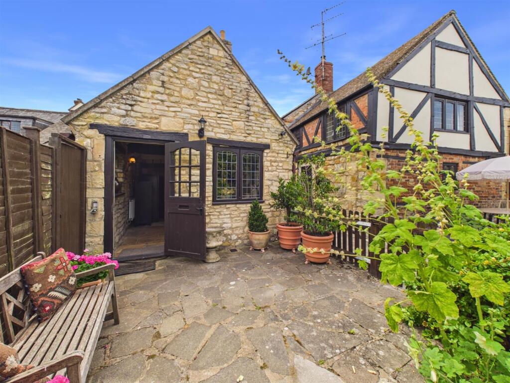Main image of property: Bull Lane, Winchcombe