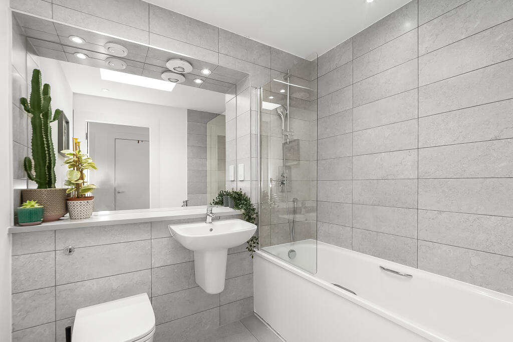 Apartment in London - View 3