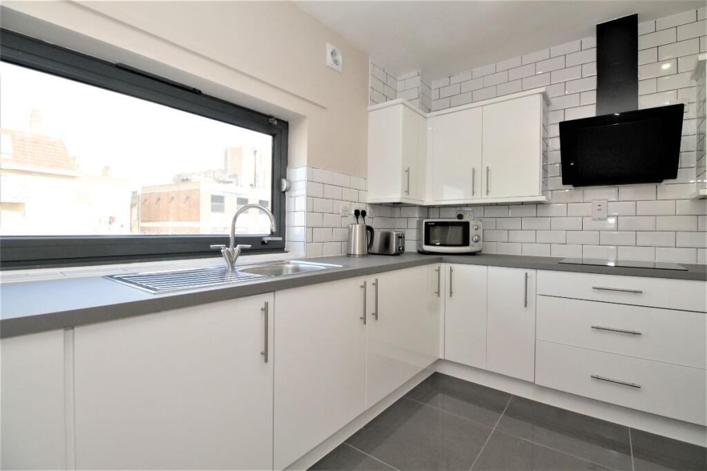 Main image of property: Rich Street, Westferry, Canary Wharf E14