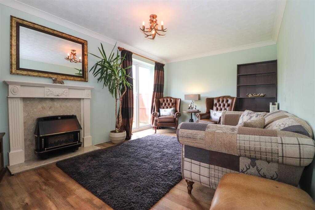 Walkmill Crescent, Kingfisher Park, Carlisle photo 2