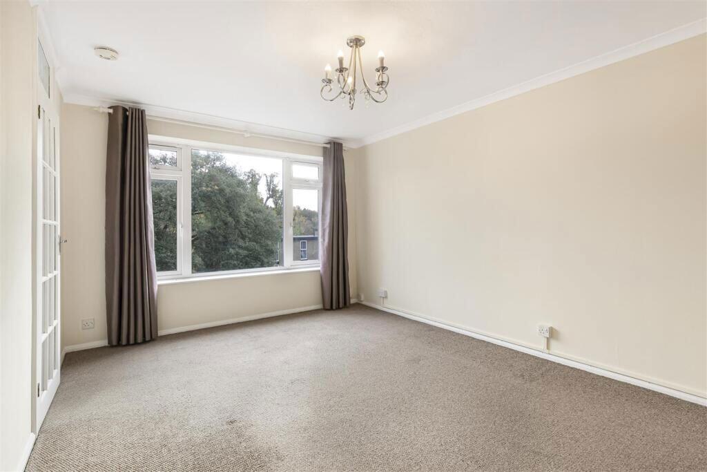Apartment in London, London Borough of Bromley - More