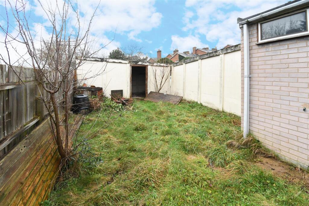 House in Warwick, Sydenham, Royal Leamington Spa - View 2