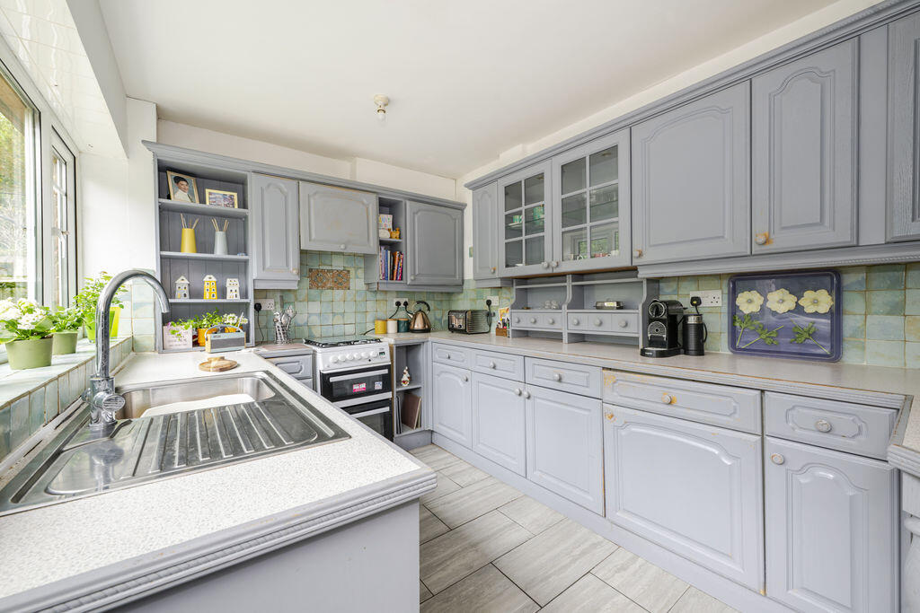 House in Tonbridge - View 5