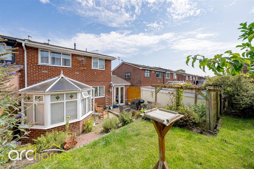 House in Wigan, Hindsford - View 4