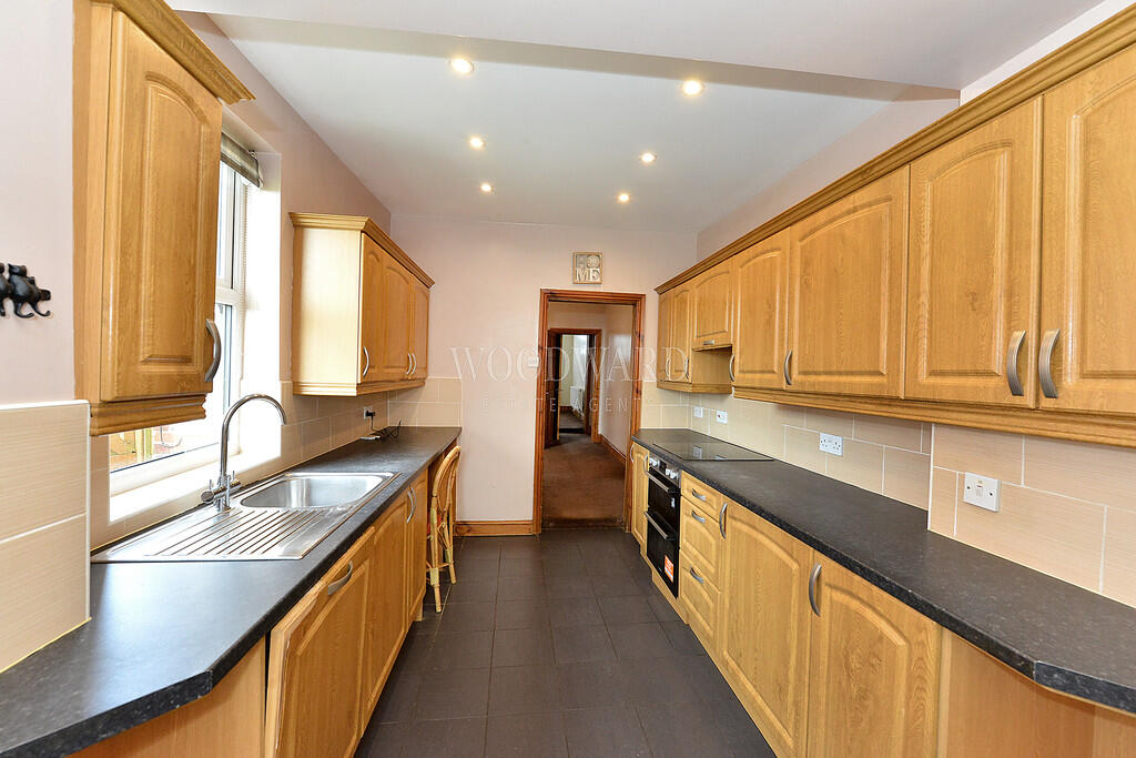 House in Bolsover, Blackwell - View 3