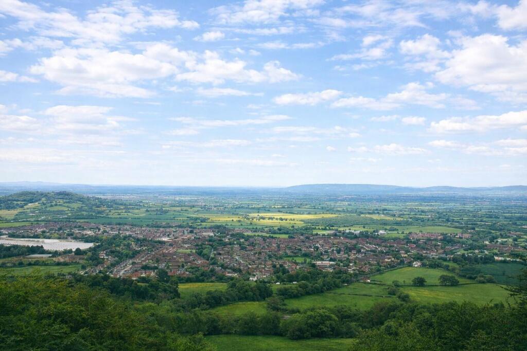 Perrybrook Road, Brockworth, Gloucester photo 3