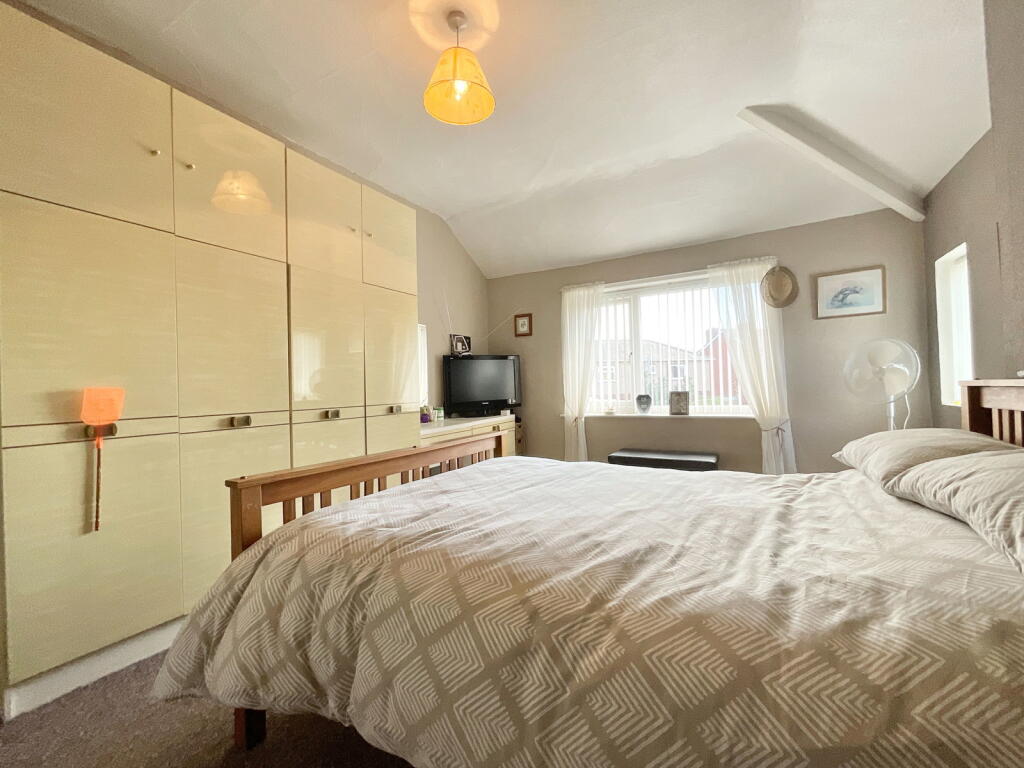 North Road, Crossens, Southport - More