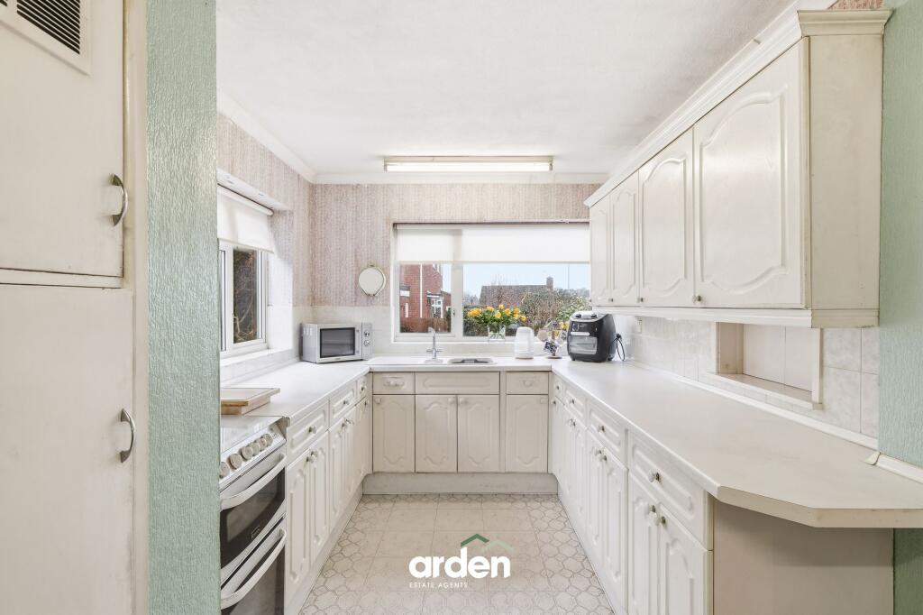 House in Worcester, St Peters, Red Hill - View 3