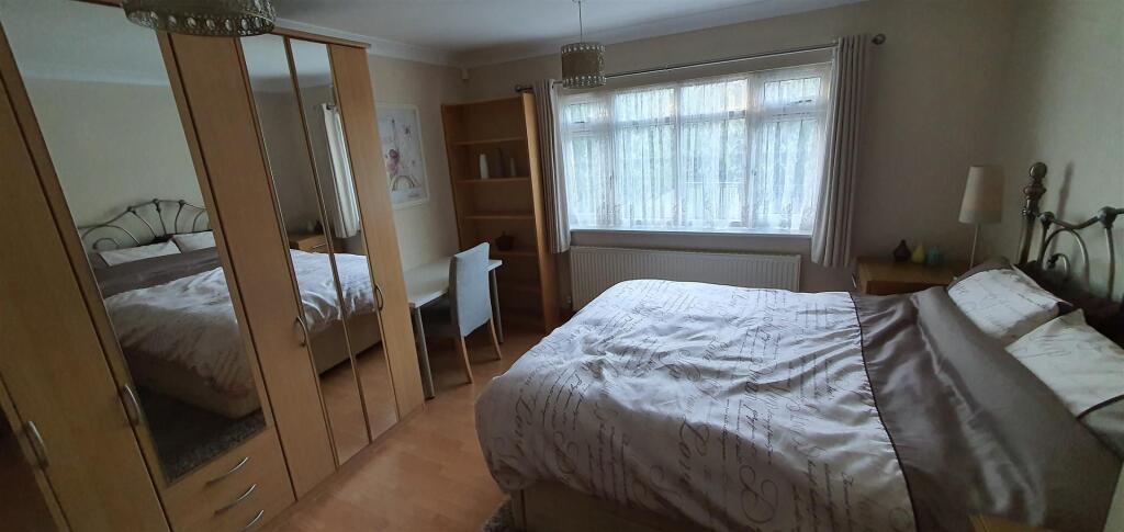 Additional image 24 of Englestede Close, Handsworth Wood, Birmingham