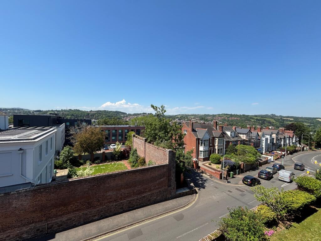 Montpelier Court, St. Davids Hill, Exeter, Devon, EX4 photo 3
