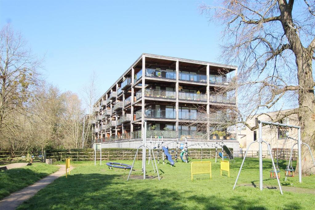 Main image of property: The Copper Building, Kingfisher Way, Cambridge