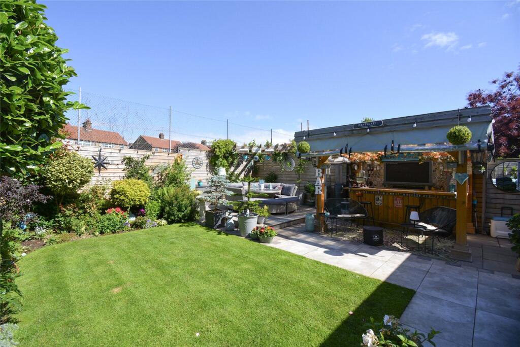 House in Wirral, Liverpool City Region - View 3