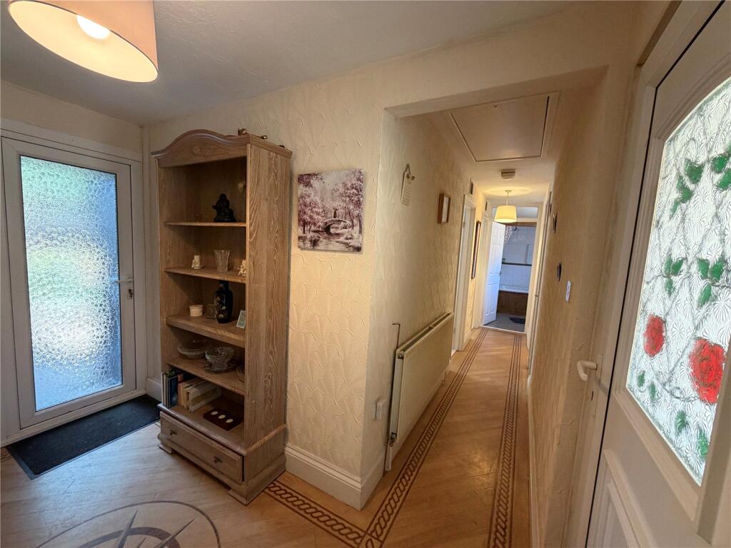 House in Birmingham, West Midlands - View 4