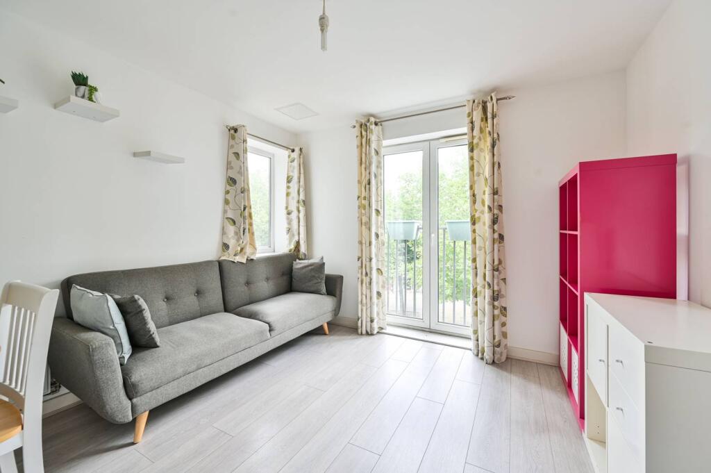 Main image of property: Old Kent Road, Peckham, London, SE15