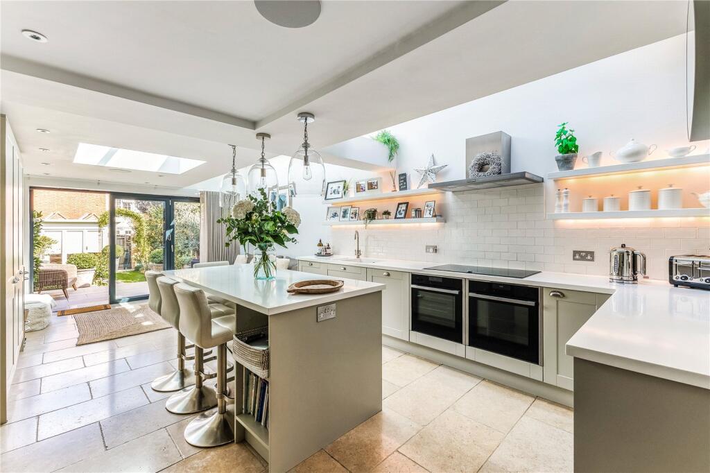 York Road, Marlow, Buckinghamshire, SL7 photo 3