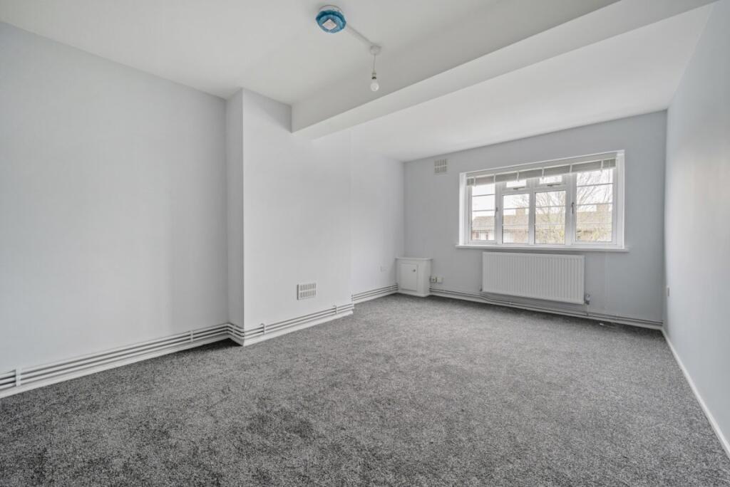 Apartment in London - View 3