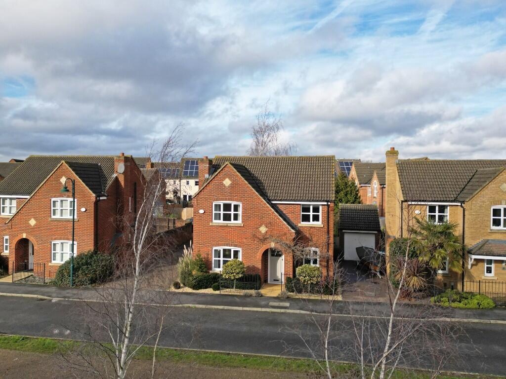 4-bed detached on Shore View, Hampton, Peterborough, Cambridgeshire, PE7, £369,000