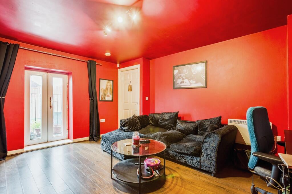 Property photo 9
