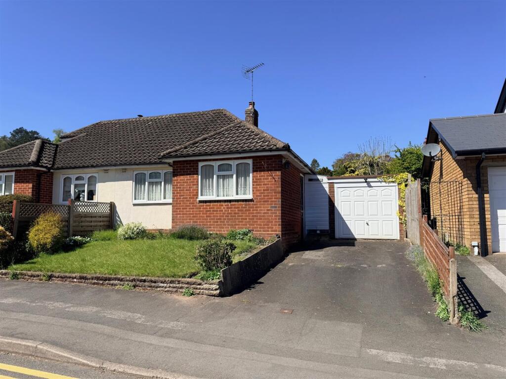 Main image of property: Fairfield Drive, Kinver, Stourbridge, DY7 6EW