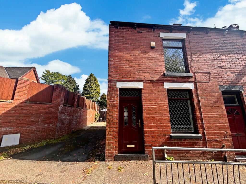 House in Bolton, Westhoughton - View 5