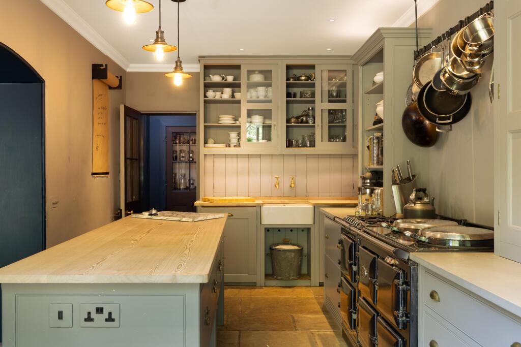 House in London - More