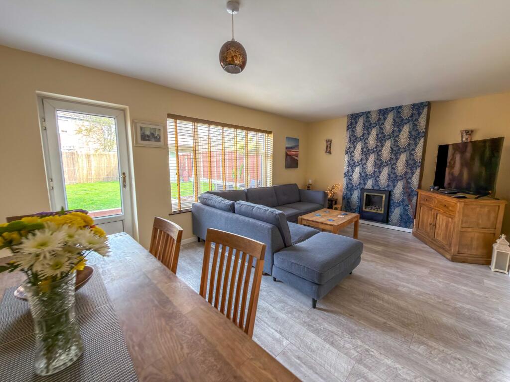 Southfield Close, Nuneaton, CV10 photo 4