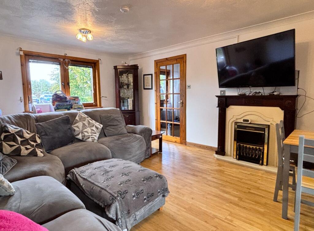 House in Kirkcaldy, Fife - View 3