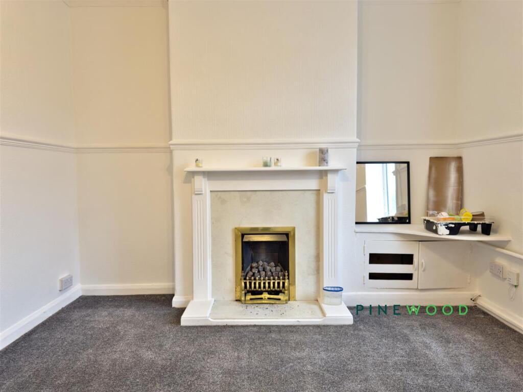 House in Sheffield - View 2