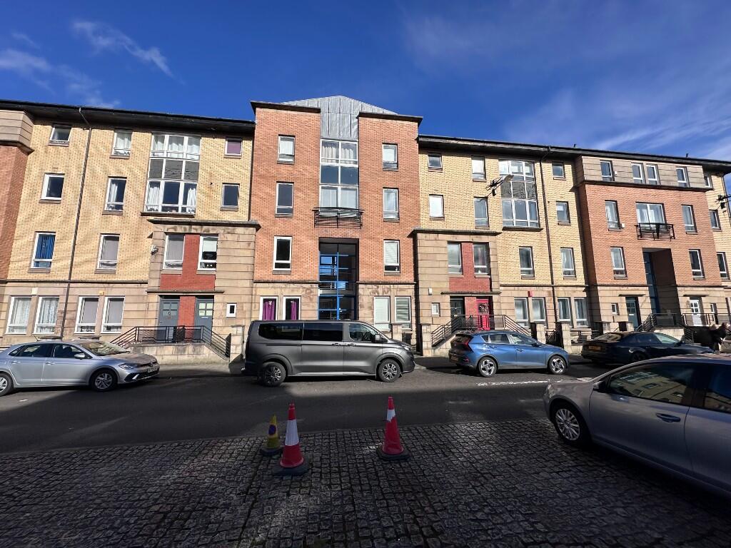 Main image of property: 39A Errol Gardens, Glasgow, G5